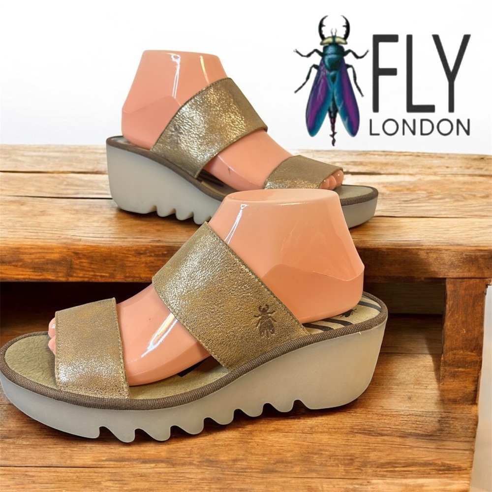 Fly London  Women's Besy 357 distressed leather wedge Sandals